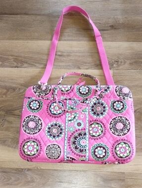 Rare Vera Bradley Pink Cupcake Quilted Floral Medallion Laptop Bag